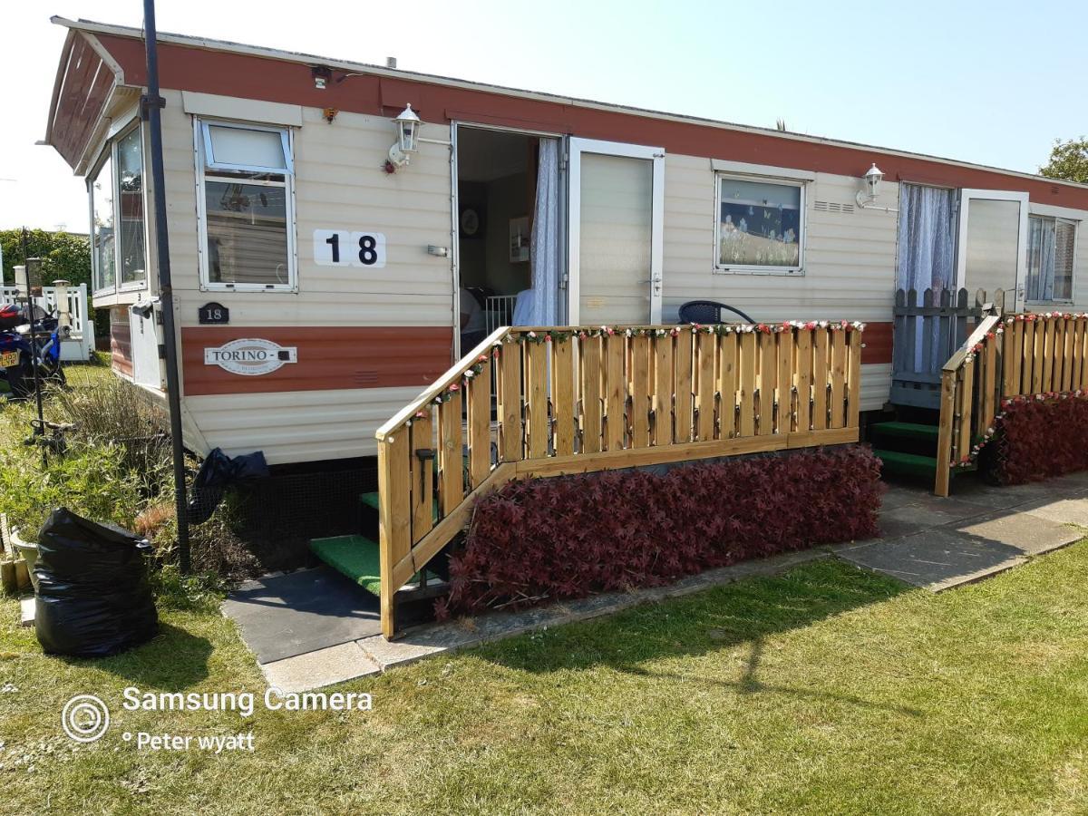 Gina'S Static Caravan,118 Sandsgate Hemsby Kültér fotó